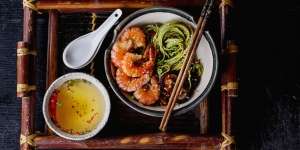 Resep Mie Bayam Saus Keju Bolognese yang Sedap untuk Sahur