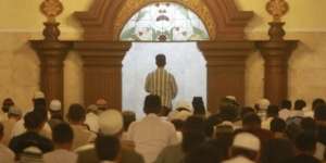 Sholat Tarawih 4-4-3, Bagaimana Hukumnya?