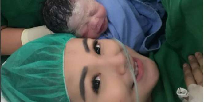 Soraya Larasati Dokumentasikan Persalinan Caesar Anak Keduanya