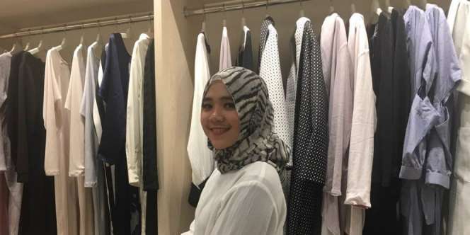 Penyanyi Tiffani Kenanga Luncurkan Brand Busana Muslim