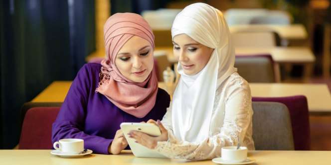 Puaskan Pelanggan`Hijab Dept` Jajal Pasar Digital