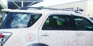 Misteri Mobil Putih di Rumah Sakit Penuh Coretan 'I Love You'