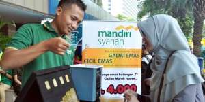 BSM: Jelang Lebaran, Warga Lebih Banyak Gadai Perhiasan Emas