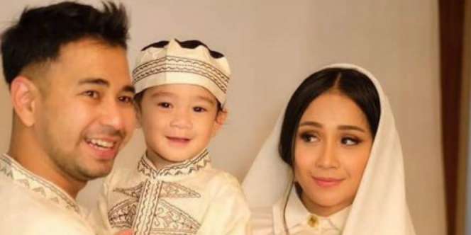 Mau Baju Lebaran Seperti Nagita? Cek Harganya di Sini!