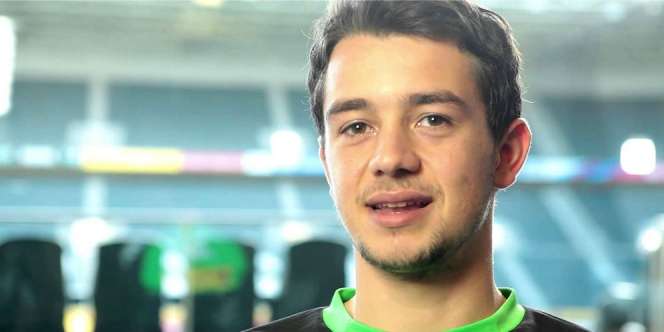 Masya Allah, Ini Cara Pemain Ajax Amsterdam Jalani Ramadan