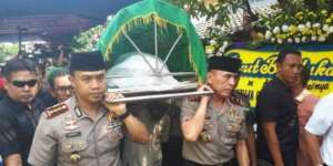 Viral, Kapolda Metro Jaya Angkat Keranda Italia Chandra