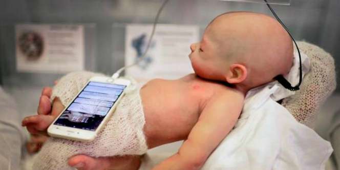 Boneka Ajaib, Bisa Bergerak dan Bernapas Seperti Bayi Manusia