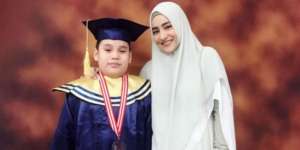 Cerita Cindy Fatika Sari Asuh Putra Autis Gugah Netizen
