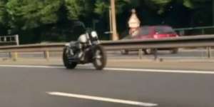 Terkuak! Misteri 'Motor Setan' Melaju di Tol Tanpa Pengendara