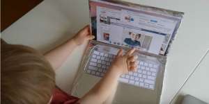 Yuk, Buat Laptop Keren untuk Si Kecil dari Kardus