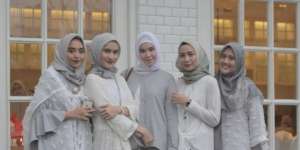 Inspirasi Padupadan Nuansa Abu-abu Agar Tak Membosankan