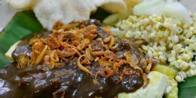 Mudik ke Surabaya? Coba Mampir ke 10 Tempat Makan Favorit Ini
