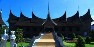 Liburan Keliling Padang Jadi Lebih Mudah dengan Aplikasi Ini