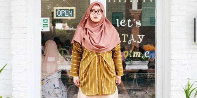Indah RP: Inspirasi Gaya 'Earth Tone Festive' di Hari Lebaran