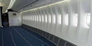 Naik Pesawat Maskapai Ini, Siap-siap Kaki Pegal