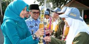 Bupati Anas Minta Penjual Sayur Bantu Cari Ibu Hamil, Untuk?