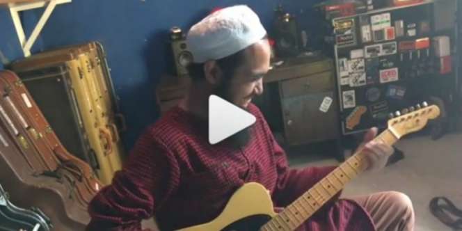 Video Sakti Eks `So7` Petik Gitar, Netizen: Masya Allah Keren!