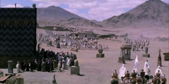 Mengapa Ada Berhala di Sekitar Kabah?