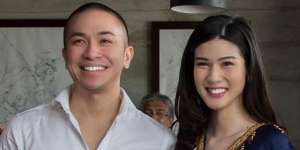 Tunangan, Mantan Istri Samuel Rizal Mualaf?