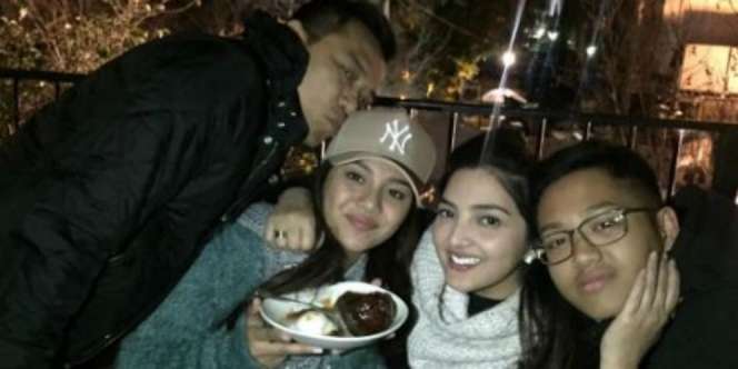 Liburan ke Australia, Aurel Dapatkan Kejutan dari Ashanty