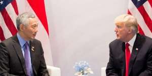 Komentar Kocak Warganet Sindir Donald Trump Salah Sebut Jokowi