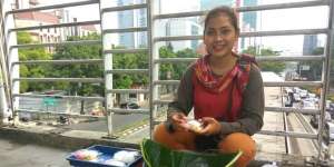 Alasan Ninih Kembali Jual Getuk di Tempat yang Sama