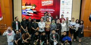 Elhijab: Unjuk Karya di Indonesian Weekend London