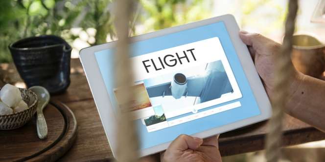 Cara Mudah Atasi Phobia Ketinggian di Pesawat