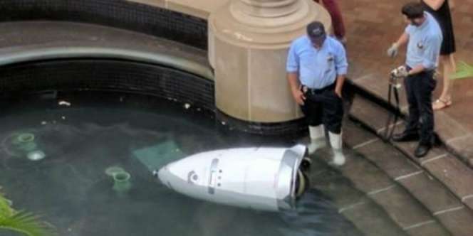 Robot Sekuriti `Bunuh Diri` Nyebur ke Kolam, Banyak yang Iba
