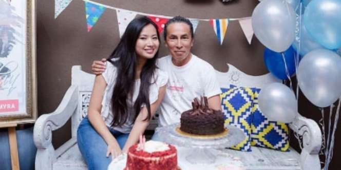 Ini Putri Rocker Legendaris Pelantun `Isabela`, Cantiknya...