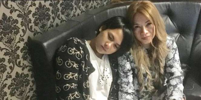 Evelyn Curhat Kangen, Jawaban Ibunda Bikin Nangis