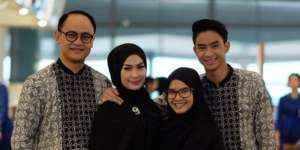 Cara Iis Dahlia Jauhi Anak dari Narkoba