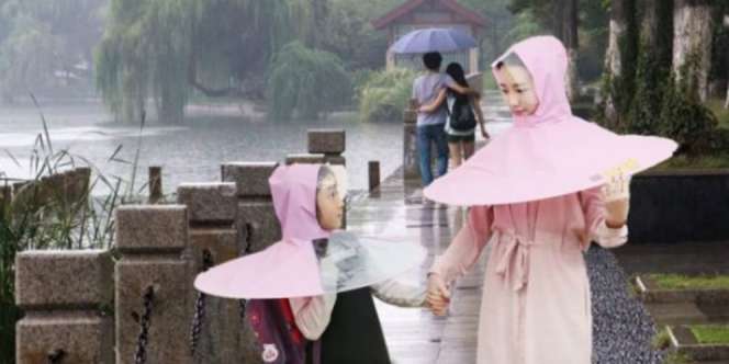 Desainer Cina Ciptakan Payung Fashionable, Tertarik?