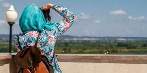 Tips Berwisata Hemat ke Destinasi Impian di Indonesia