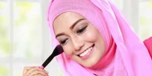 Tips Kenakan Blush On yang Tepat Sesuai Bentuk Wajah