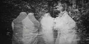 Inikah 4 Suku Paling Misterius di Indonesia