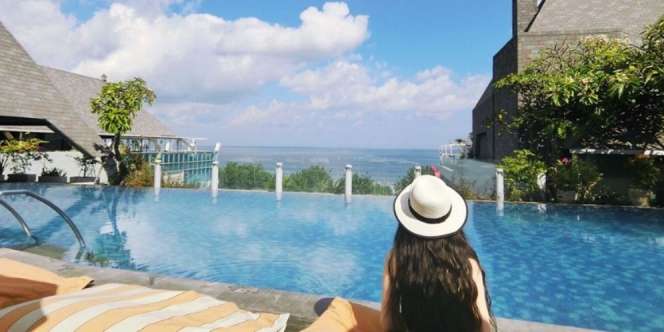4 Kolam Renang Hotel di Bali yang Biaya Masuknya Gratis