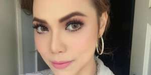 Pengalaman Tak Senonoh Si Artis Cantik di Medsos, Dikirimi...