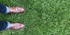 Sepatu Monk Strap, Bikin Penampilan Hijabers Makin Fancy