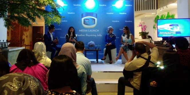 Petroleum Jelly Ajaib Resmi Hadir di Indonesia
