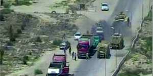 Tank Militer Mesir Lindas Mobil Teroris Penuh Bom
