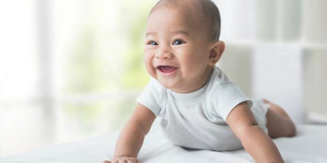 Olahraga 'Tummy Time' Bikin Tubuh Bayi Lebih Kuat