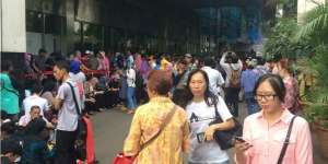 Berebut Tiket Kereta Murah KTF 2017