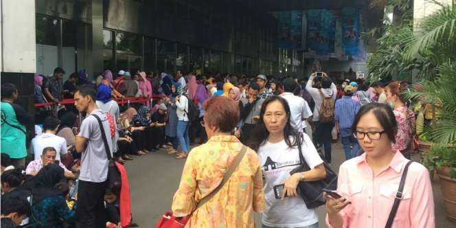 Berebut Tiket Kereta Murah KTF 2017