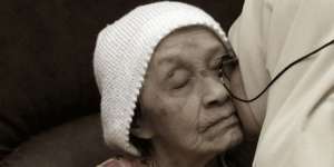 Doa Mohon Ampunan Dosa Kedua Orangtua, Insyaalah Mustajab