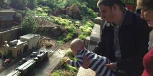 Perhatikan! 15 Foto Ini Tak Bisa Hanya Sekali Dilihat