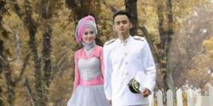 Kisah Haru Istri Dampingi Suami Berjuang Lawan Kanker Lidah