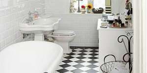 Jangan Sampai Ada WC di Rumah Menghadap Kiblat