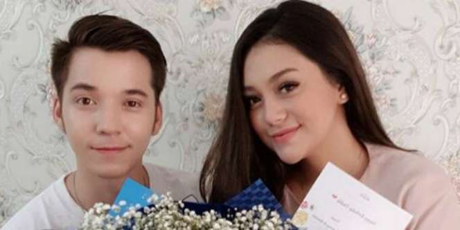 Kejutan Ulang Tahun Istri dan Anak untuk Stefan William
