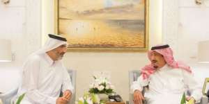 Bahas Jalur Haji, Raja Salman Bertemu Ulama Qatar